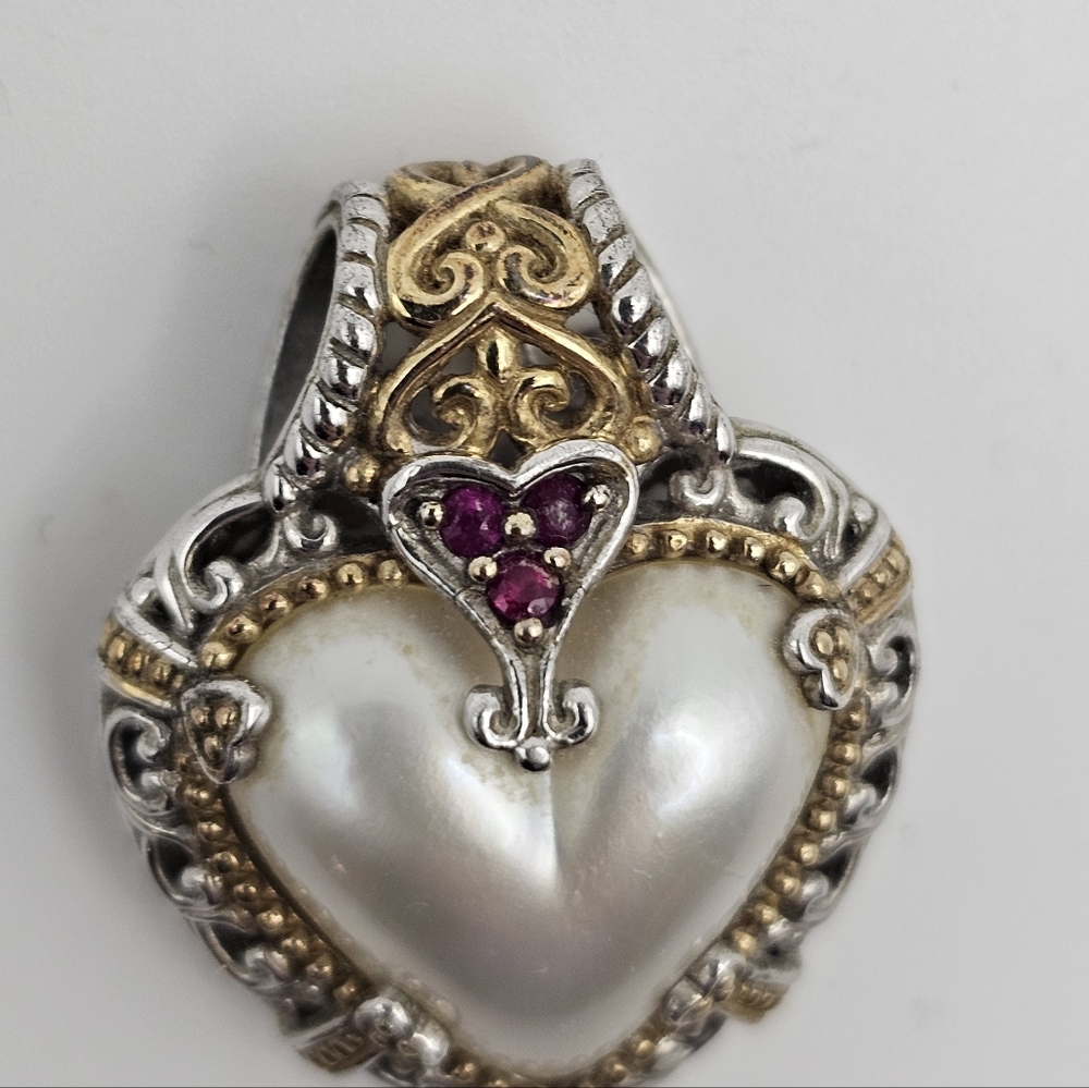 Michael Valitutti heart-shaped white mabe pearl ruby accents set sterling Silver - Picture 2 of 10